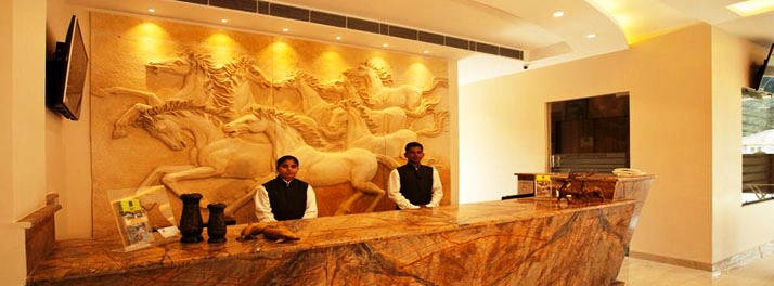 1647/Resort De Coracao - Corbett 02.jpg